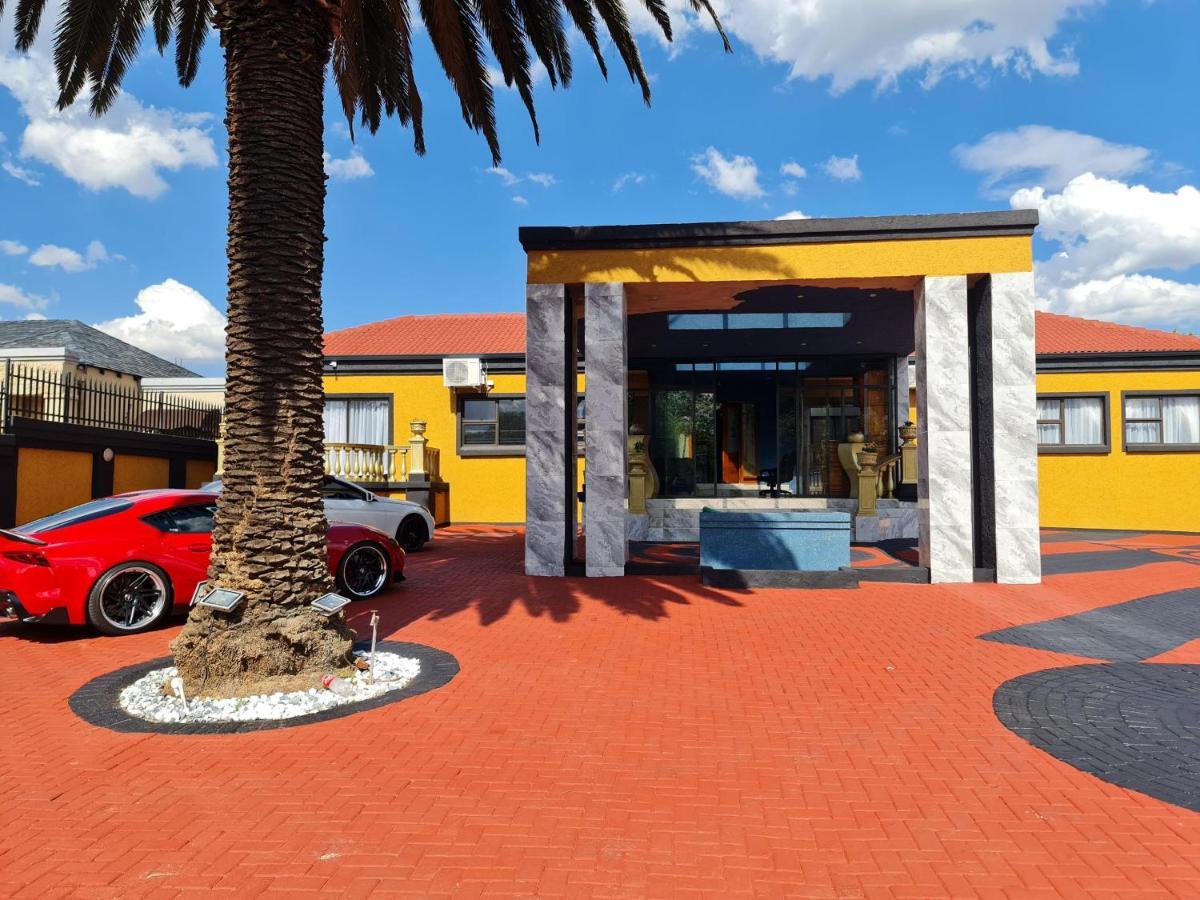 באנוני National Lodge מראה חיצוני תמונה