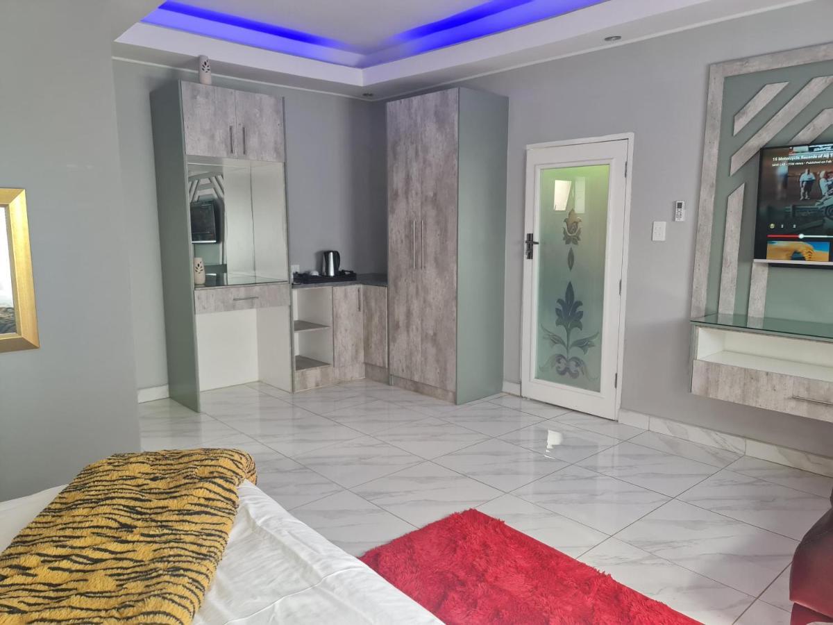 באנוני National Lodge מראה חיצוני תמונה