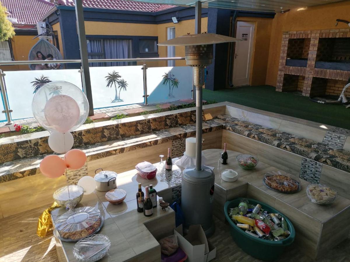 באנוני National Lodge מראה חיצוני תמונה