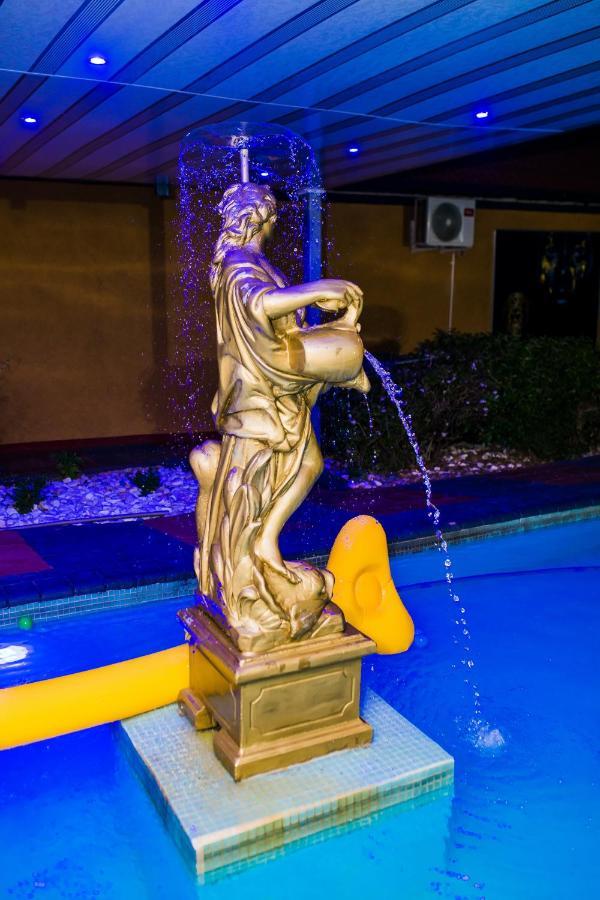באנוני National Lodge מראה חיצוני תמונה