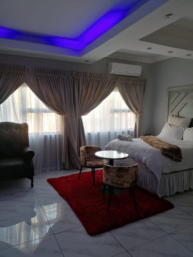 באנוני National Lodge מראה חיצוני תמונה